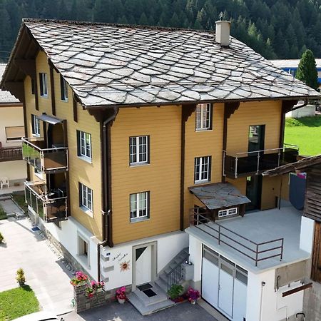 Haus Chalet Arnika Saas-Grund Exterior foto